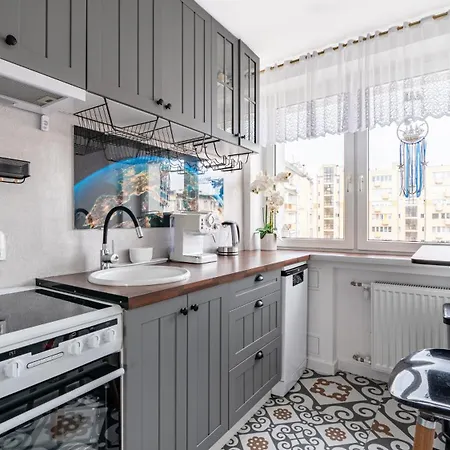 Gdynia Centrum, Sun & Snow *