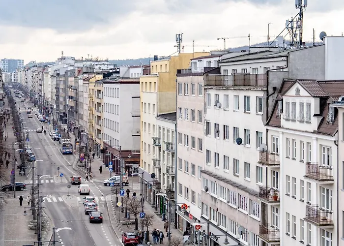 Gdynia Centrum, Sun & Snow *